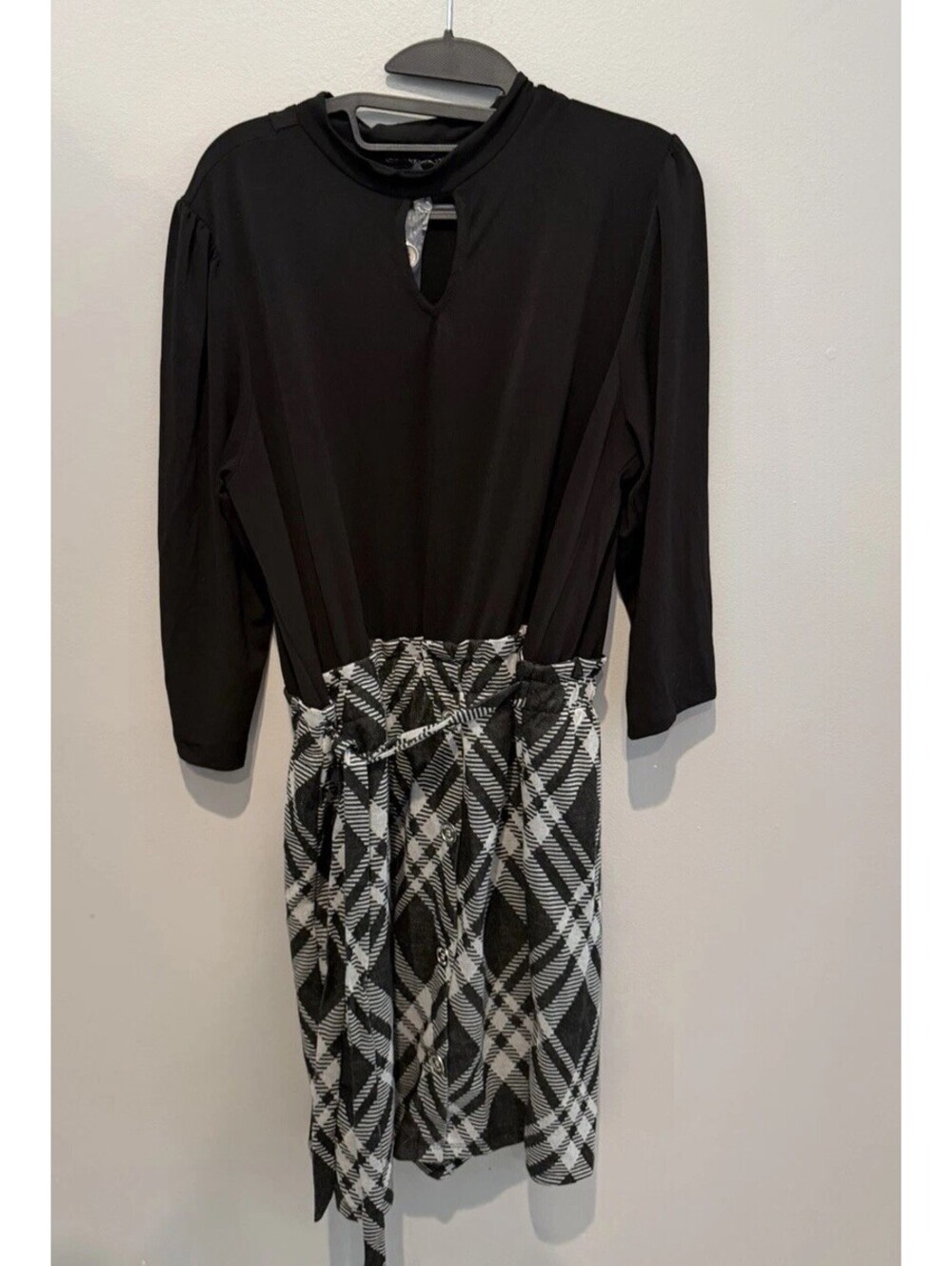 Adrienne Vittadini Women’s XL Dress Black Plaid Tie Waist Long Sleeve